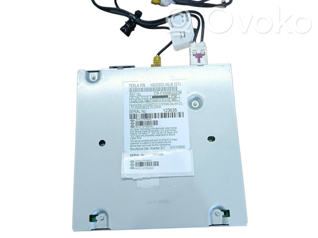 Panel / Radioodtwarzacz CD/DVD/GPS   105232200B,M1C4109062,327BQ34C