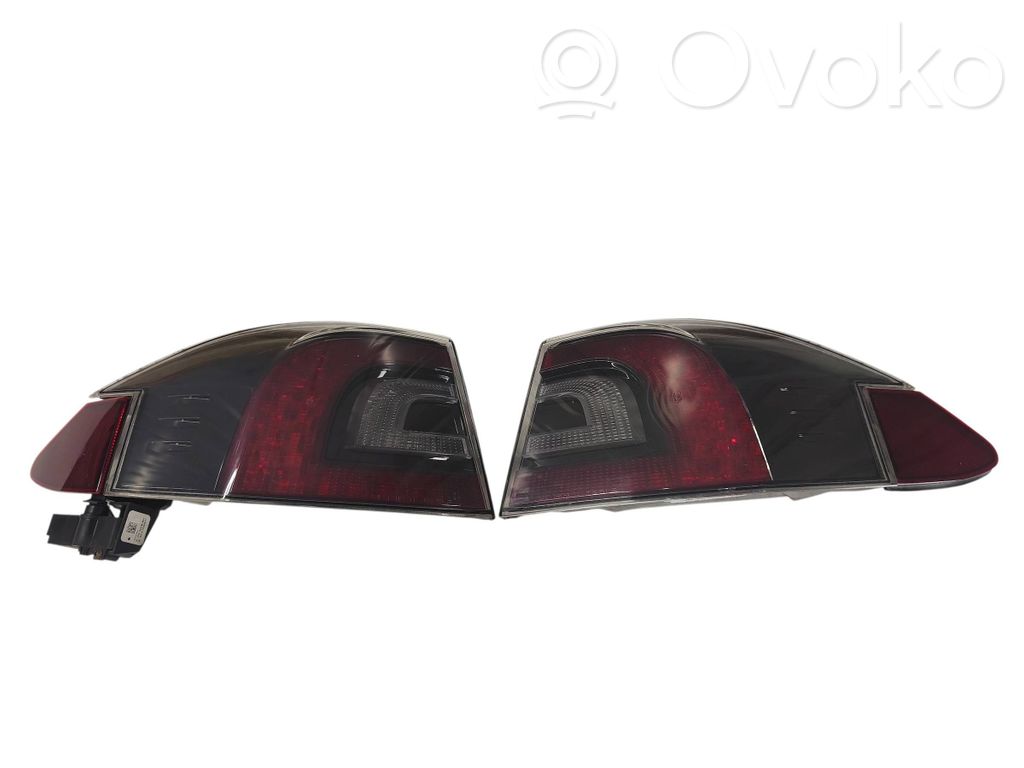Tesla Model S Lampa tylna 