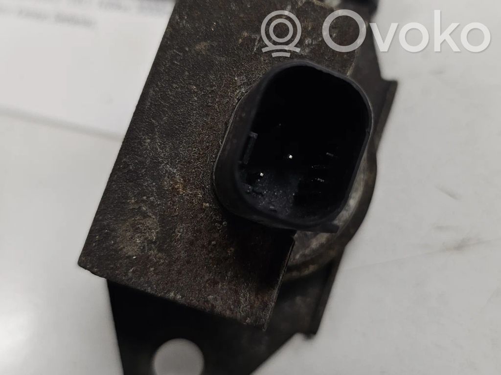 BMW 7 E65 E66 ESP acceleration yaw rate sensor 