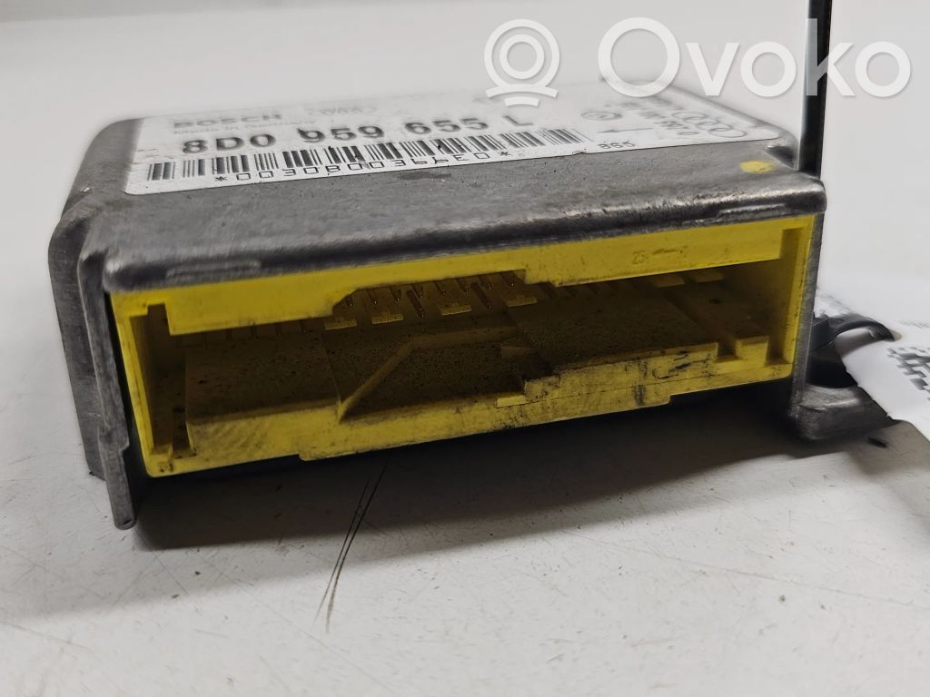 Audi A4 S4 B5 8D Airbagsteuergerät 