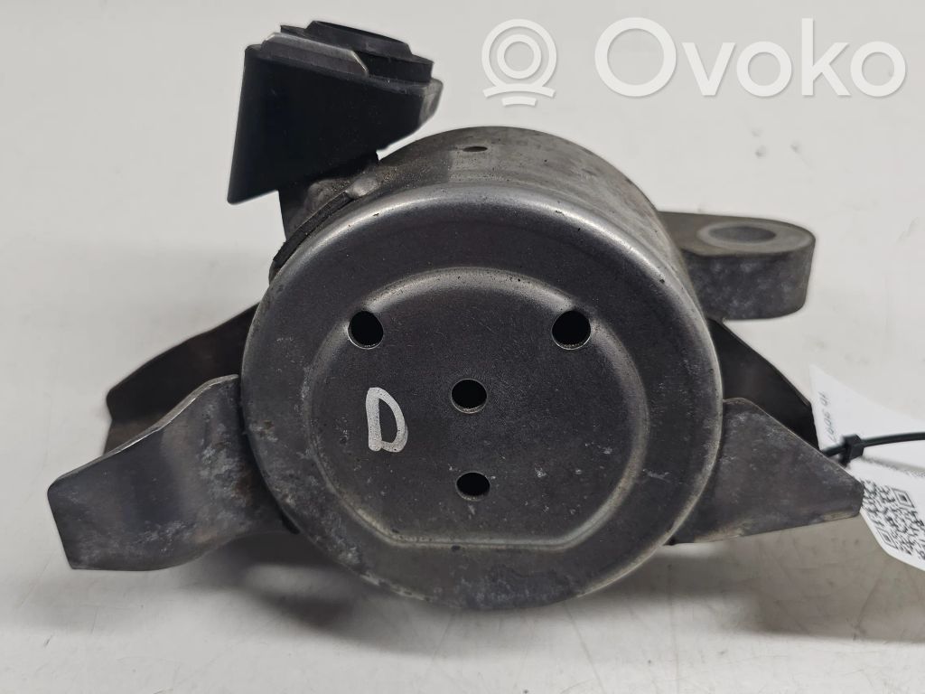 Opel Corsa D Engine mount bracket 