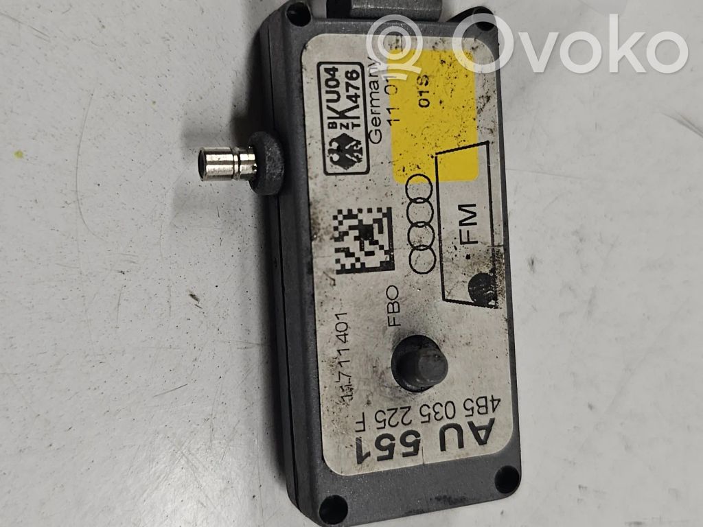 Audi A6 S6 C5 4B Antenos stiprintuvas 