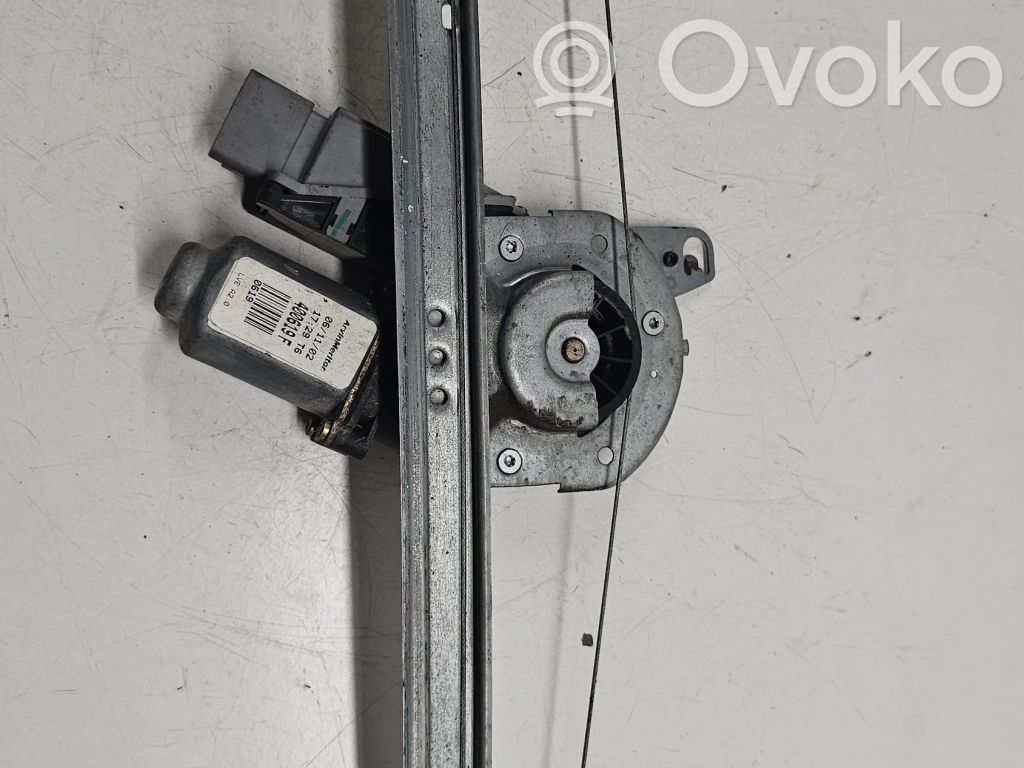 Citroen C3 Regulador de puerta delantera con motor 