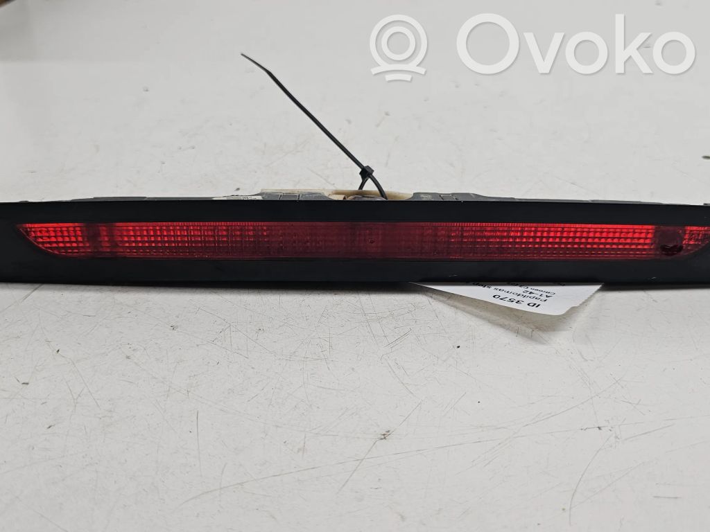 Citroen C3 Third/center stoplight 