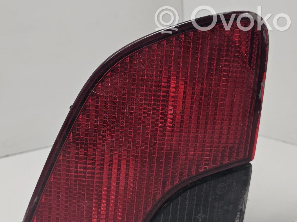 Peugeot 406 Lampy tylnej klapy bagażnika 