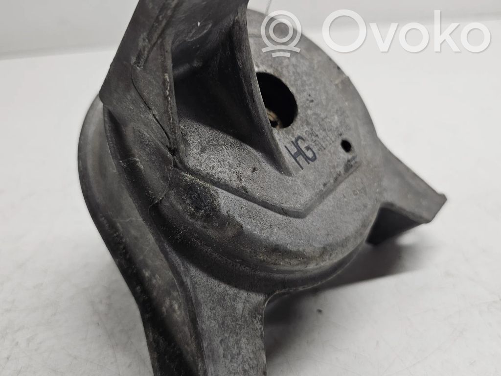 Opel Astra H Engine mount bracket 