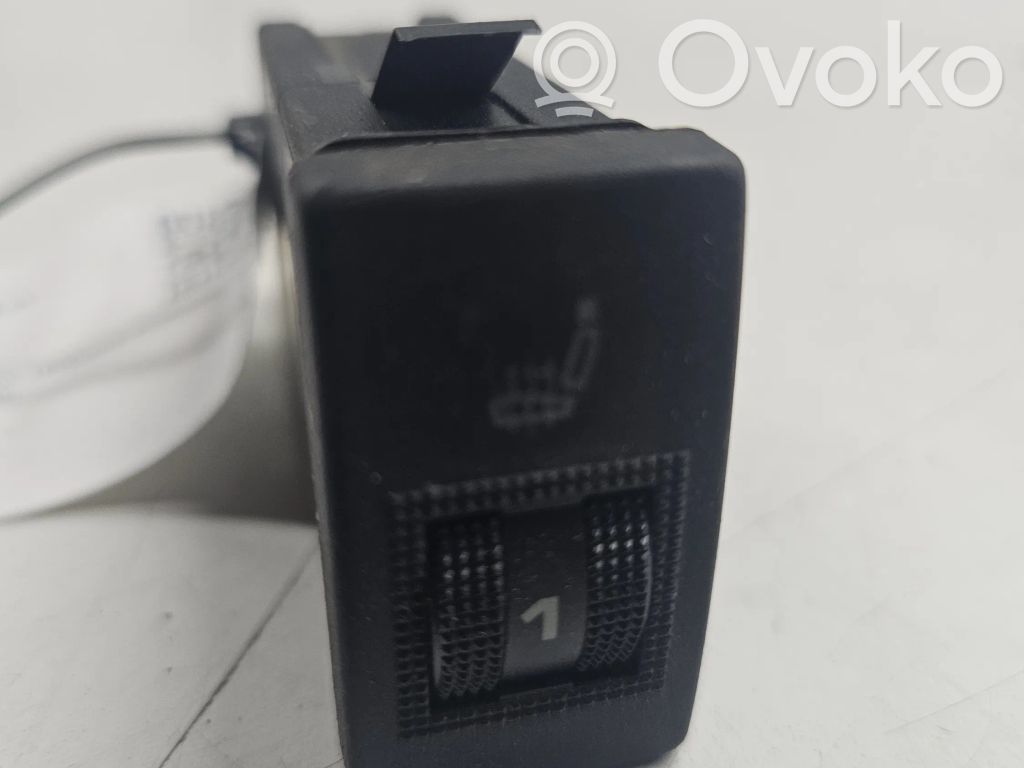 Audi A4 S4 B5 8D Seat heating switch 