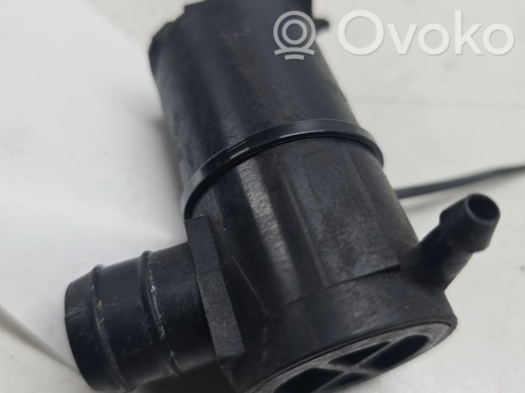 Mazda 6 Windscreen/windshield washer pump 