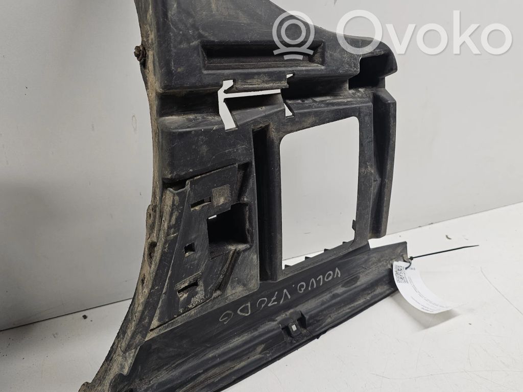 Volvo V70 Rear bumper mounting bracket 