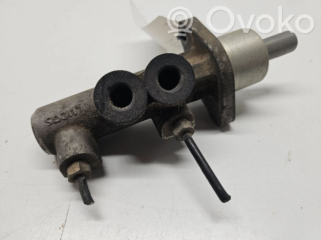 Audi A6 S6 C4 4A Pagrindinis stabdžių cilindriukas 