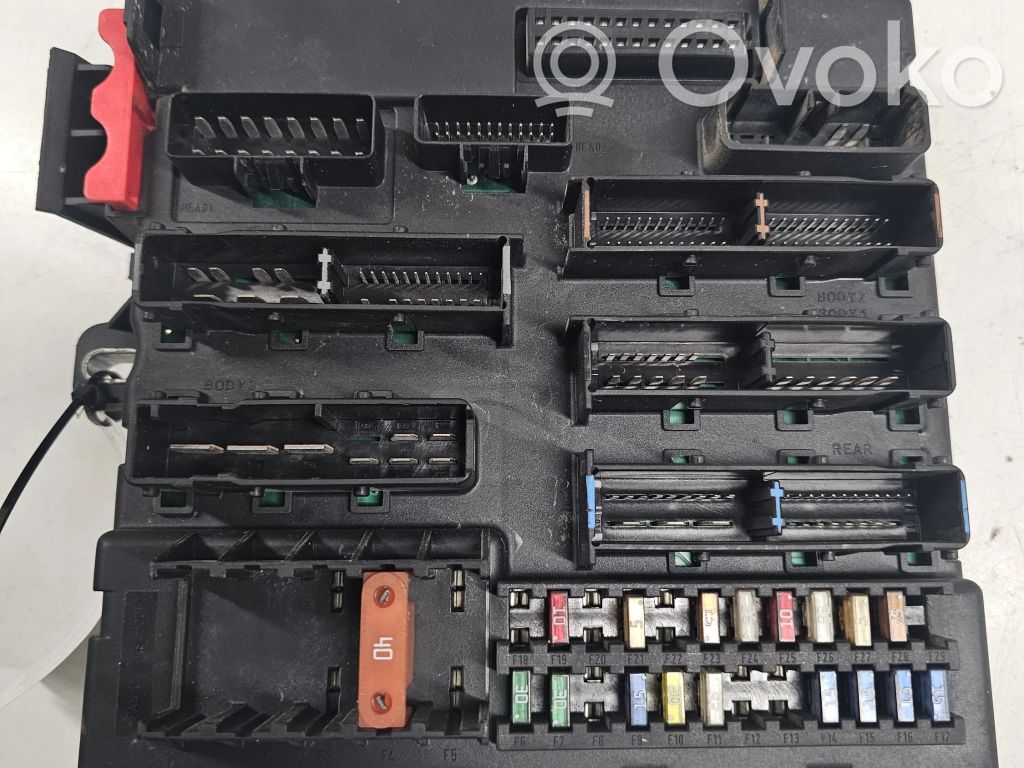 Opel Vectra C Fuse module 