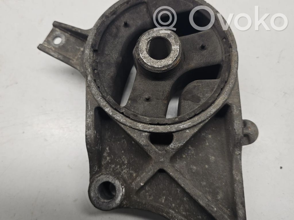 Opel Vectra C Engine mount bracket 