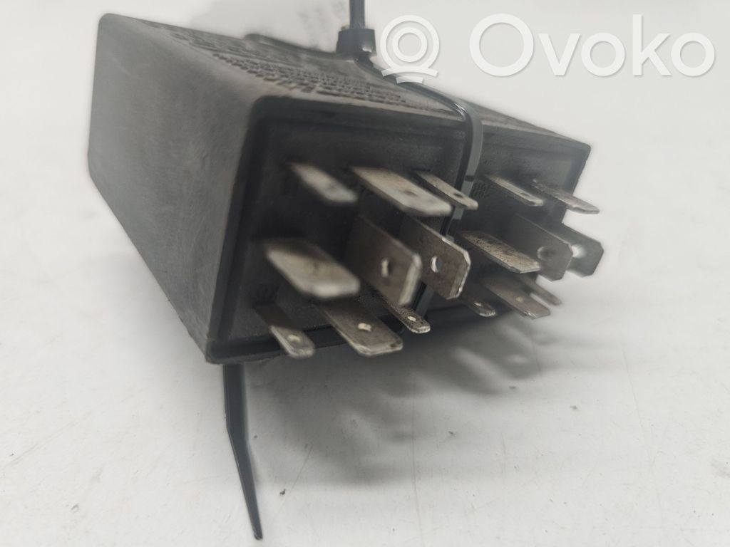 Audi A6 S6 C5 4B Other relay 