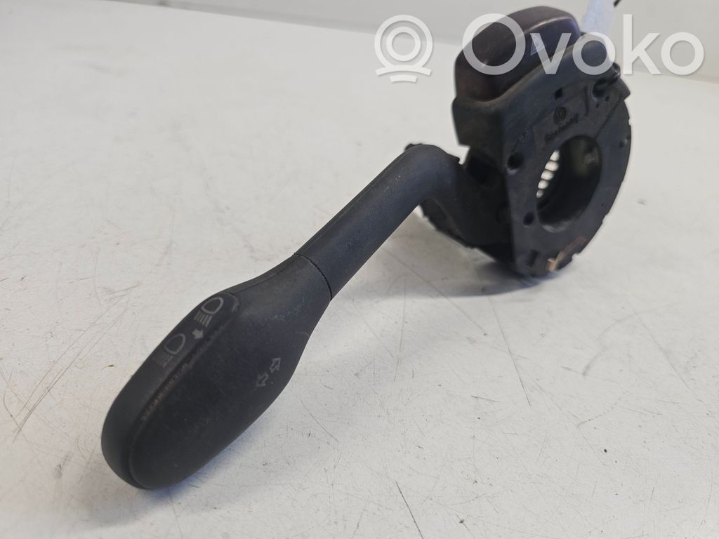 Volkswagen Golf III Indicator stalk 