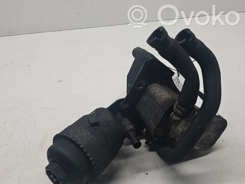 Opel Vectra C Oil filter mounting bracket 