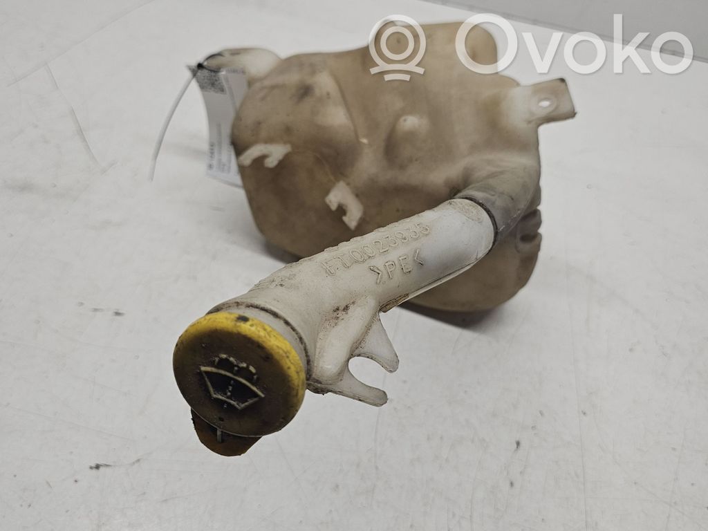Opel Vectra B Langų skysčio bakelis 