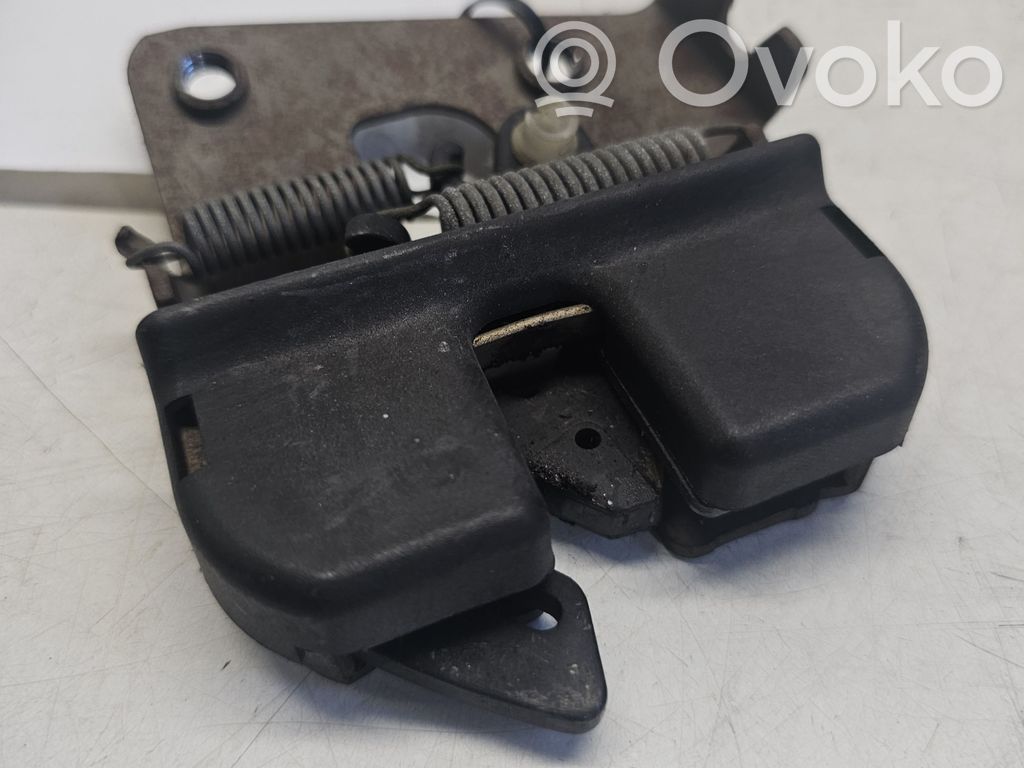 BMW 5 E60 E61 Seat back rest lock catch 