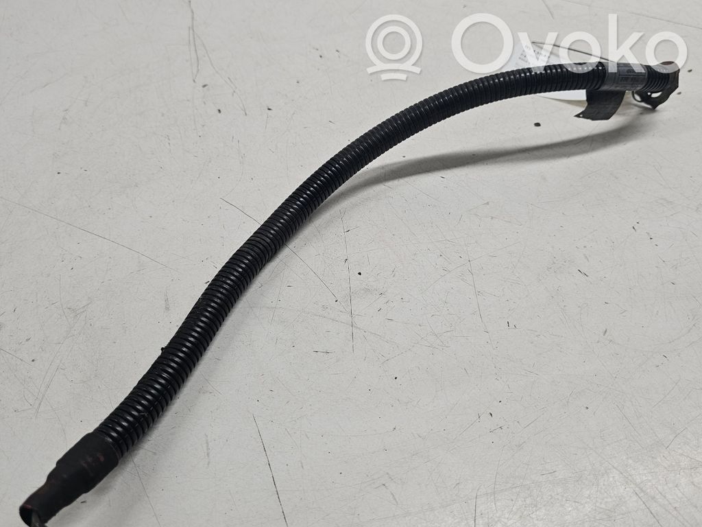 BMW 5 E60 E61 Positive cable (battery) 