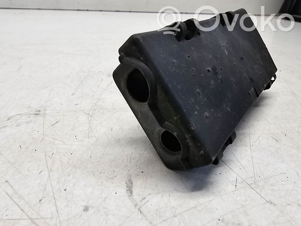 BMW 5 E60 E61 Muu takaiskunvaimentimien osa 