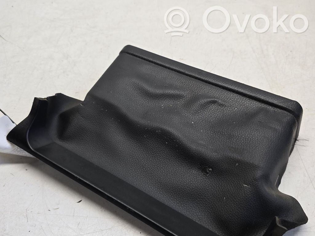 BMW 5 E60 E61 Vairo ašies apdaila 