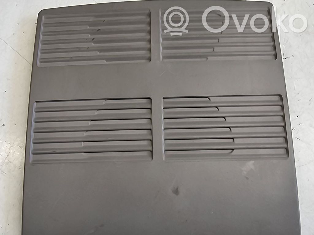 BMW 5 E60 E61 Dangtelis lubose 