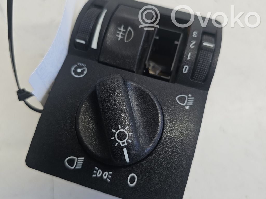 Opel Astra G Light switch 