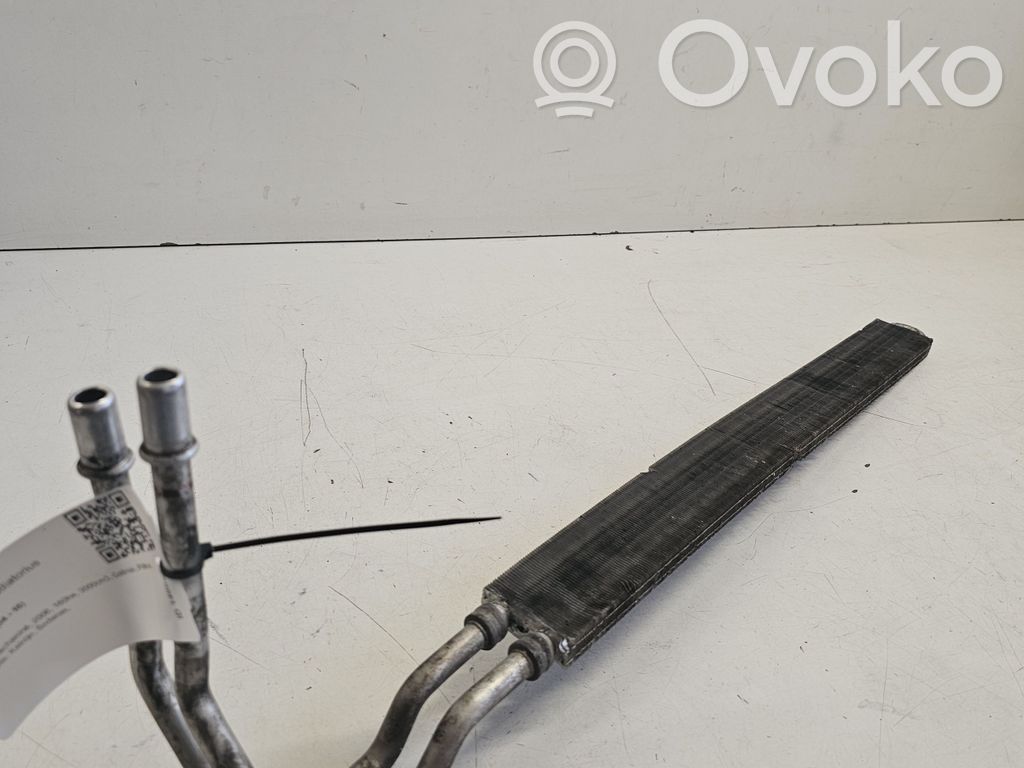 BMW 5 E60 E61 Power steering radiator 