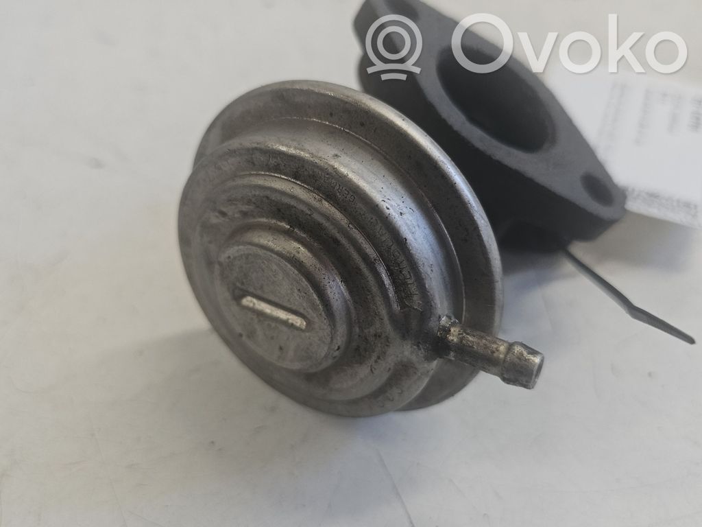 Audi A6 S6 C5 4B EGR vārsts 