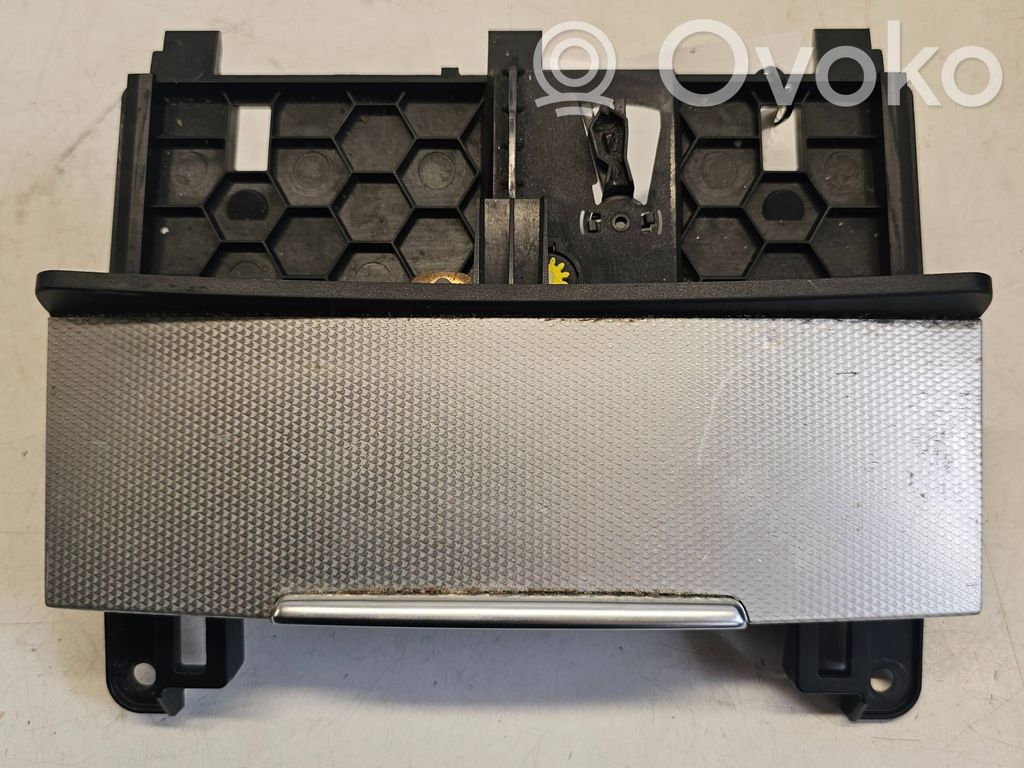 Audi Q7 4L Aschenbecher 