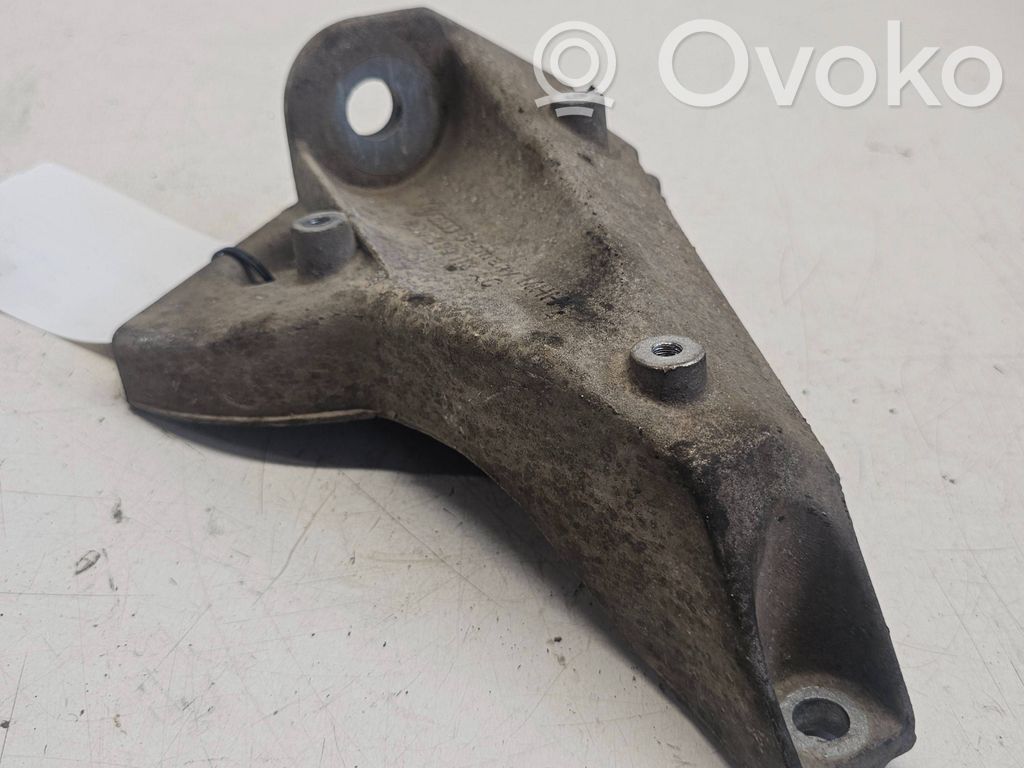 Audi A6 S6 C5 4B Gearbox mounting bracket 