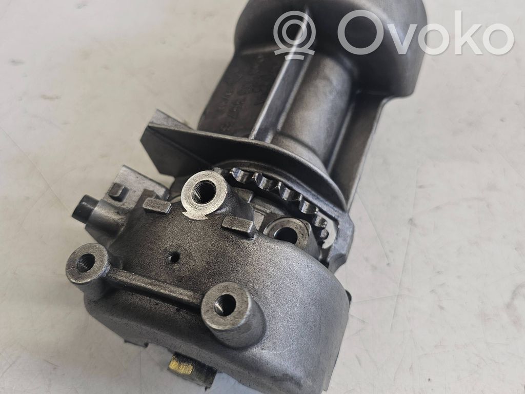 Audi A6 S6 C5 4B Ausgleichswelle Ölpumpe 
