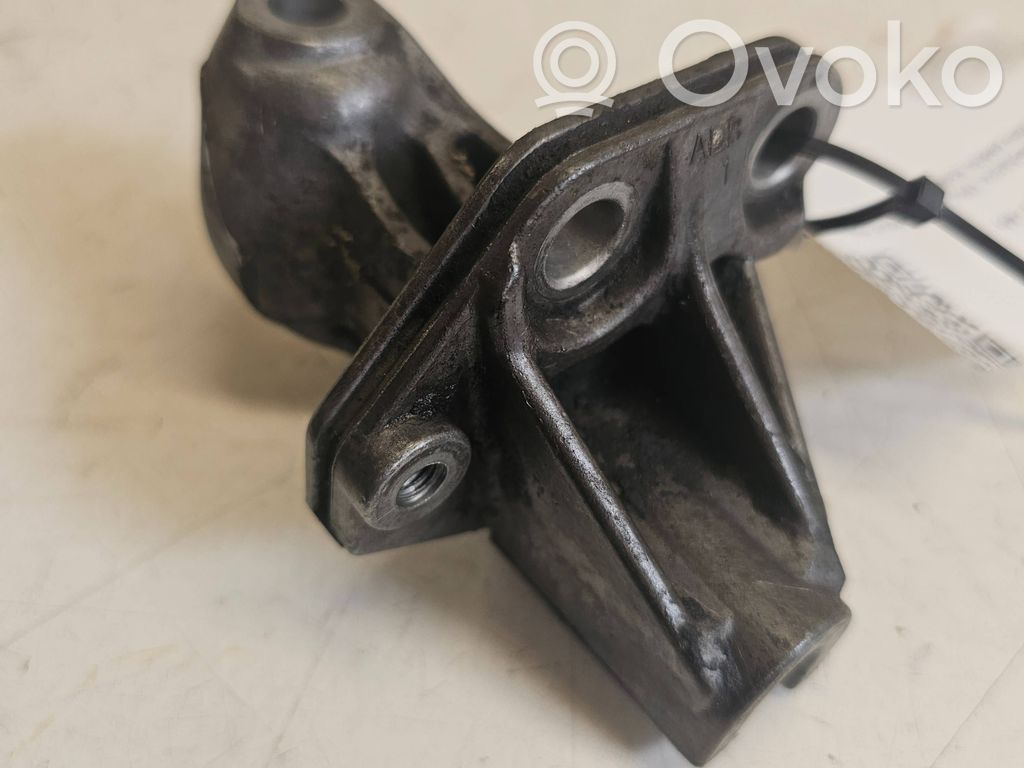 Audi A6 S6 C5 4B Generator/alternator bracket 
