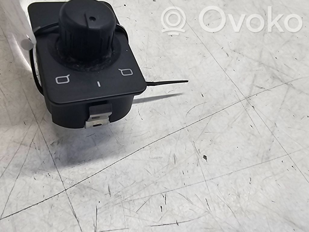Audi A6 S6 C5 4B Wing mirror switch 