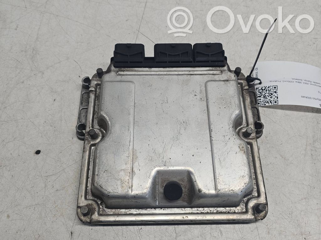 Peugeot 607 Engine control unit/module 
