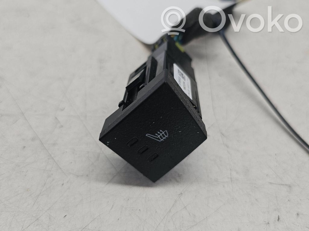Opel Antara Seat heating switch 