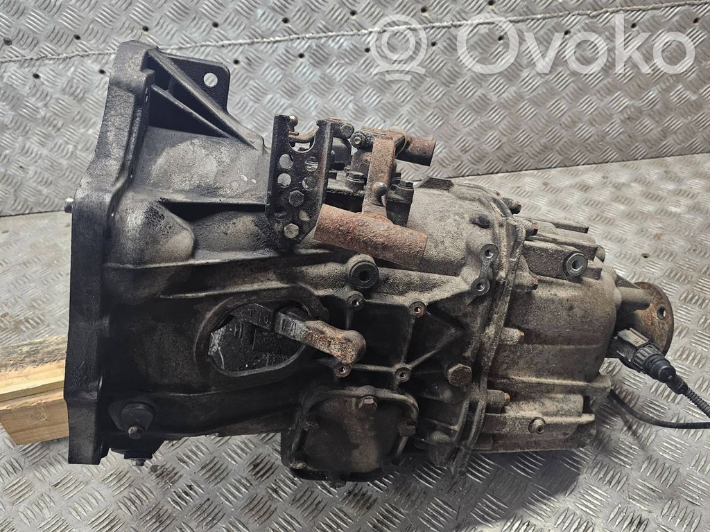 Iveco Daily 3rd gen Manualna 6-biegowa skrzynia biegów 