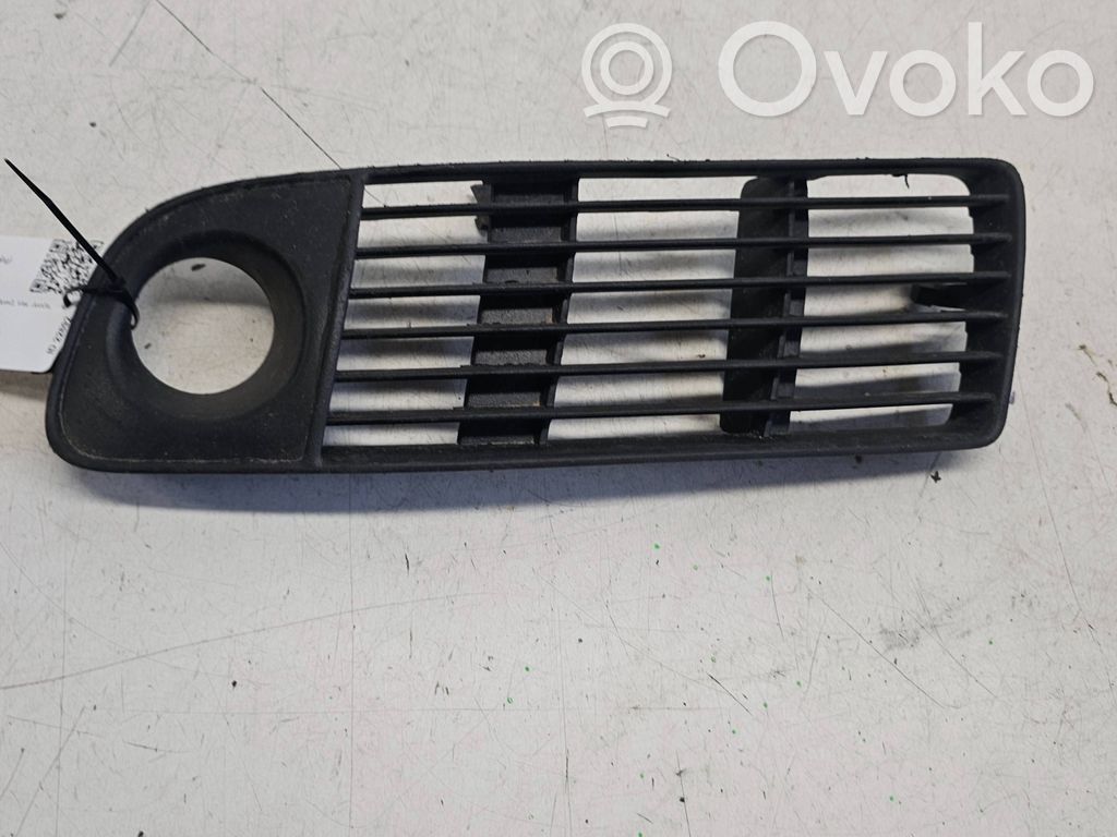 Audi A6 S6 C5 4B Kratka dolna zderzaka przedniego 