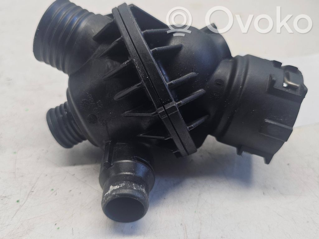 BMW 5 GT F07 Termostat / Obudowa termostatu 