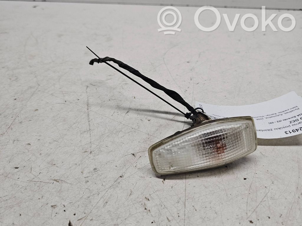 KIA Sorento Front fender indicator light 