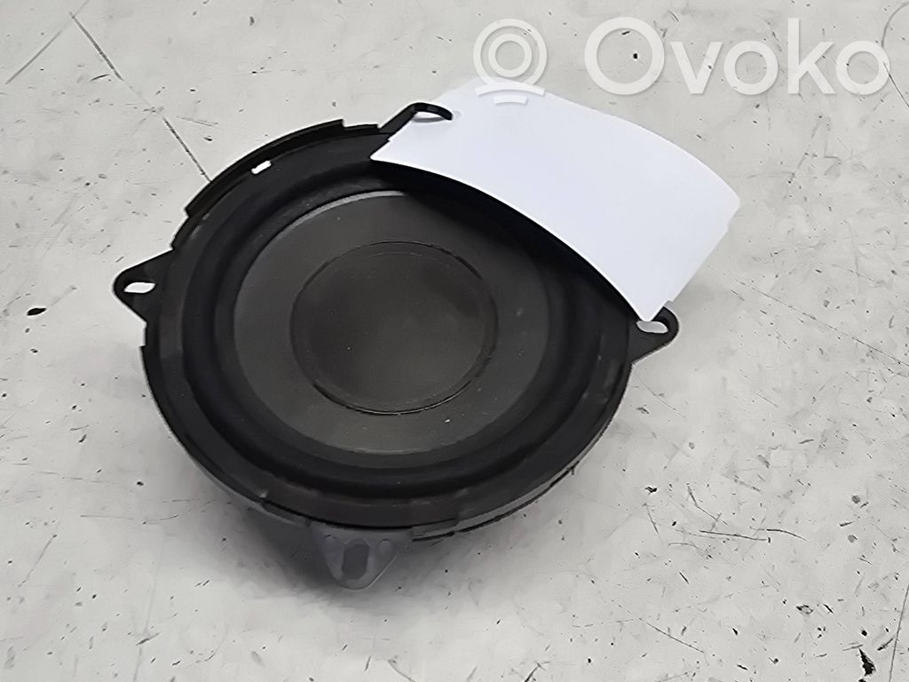 Renault Megane II Rear door speaker 