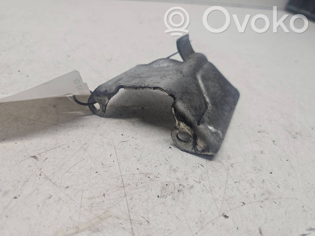 Renault Megane II Kita variklio skyriaus detalė 