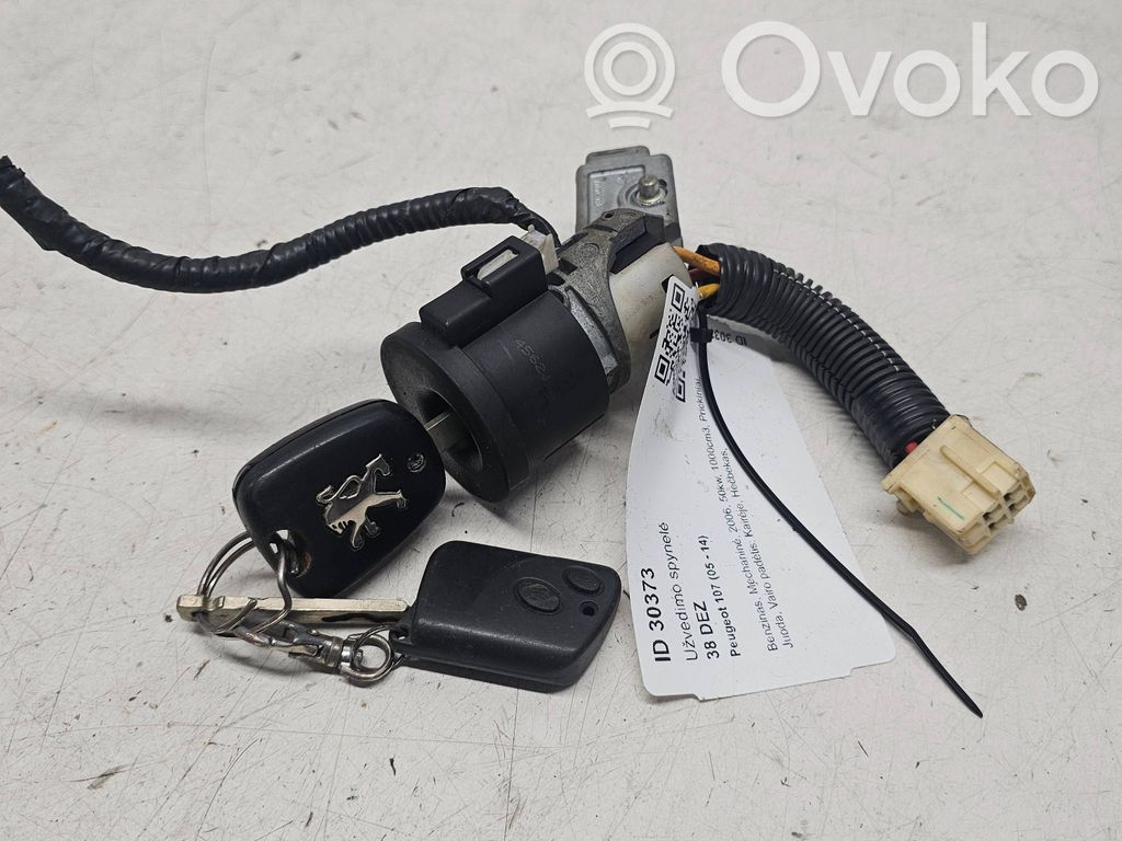 Peugeot 107 Ignition lock 