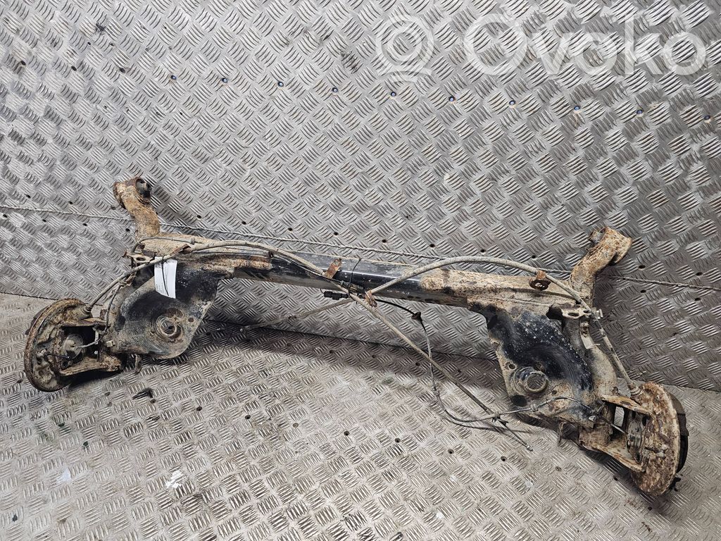 Peugeot 107 Eje trasero 