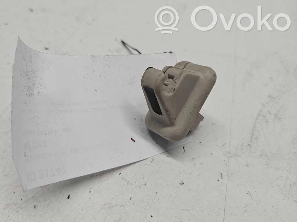 Volvo S60 Sun visor clip/hook/bracket 