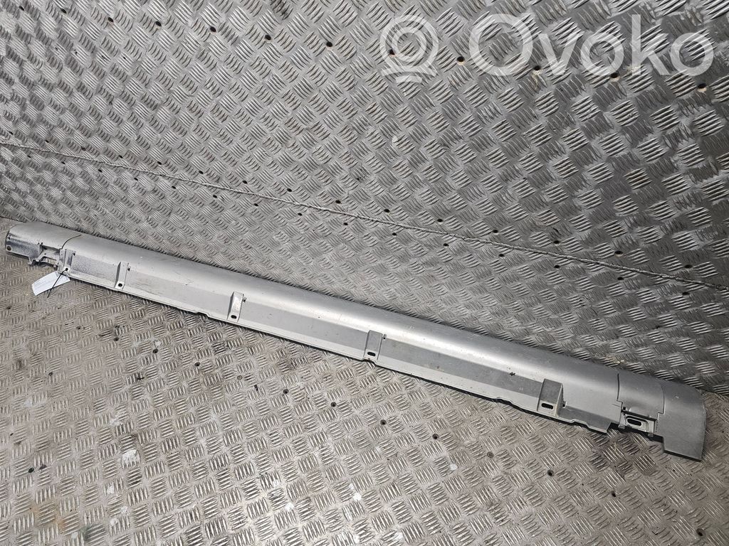 Opel Omega B2 Slenkstis 