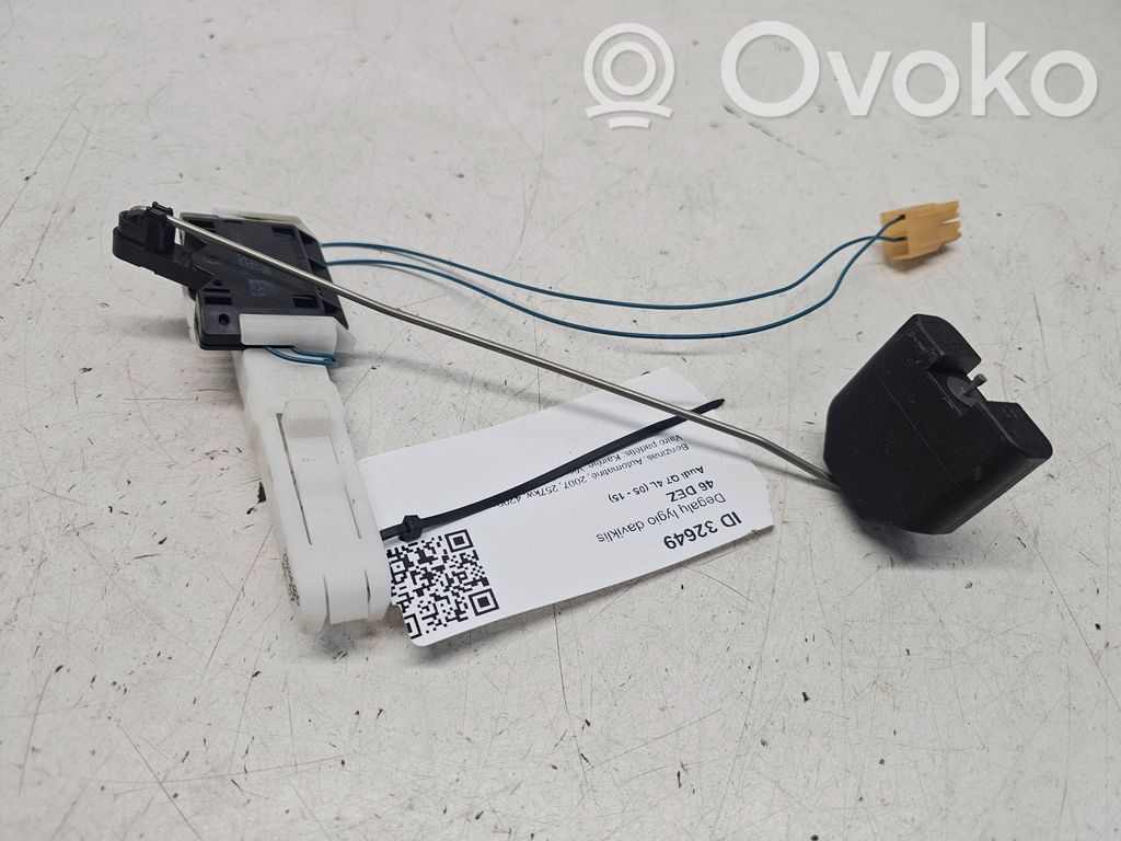 Audi Q7 4L Sensor de nivel de combustible 