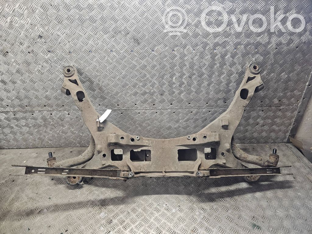 Volvo S60 Galinis traversas 
