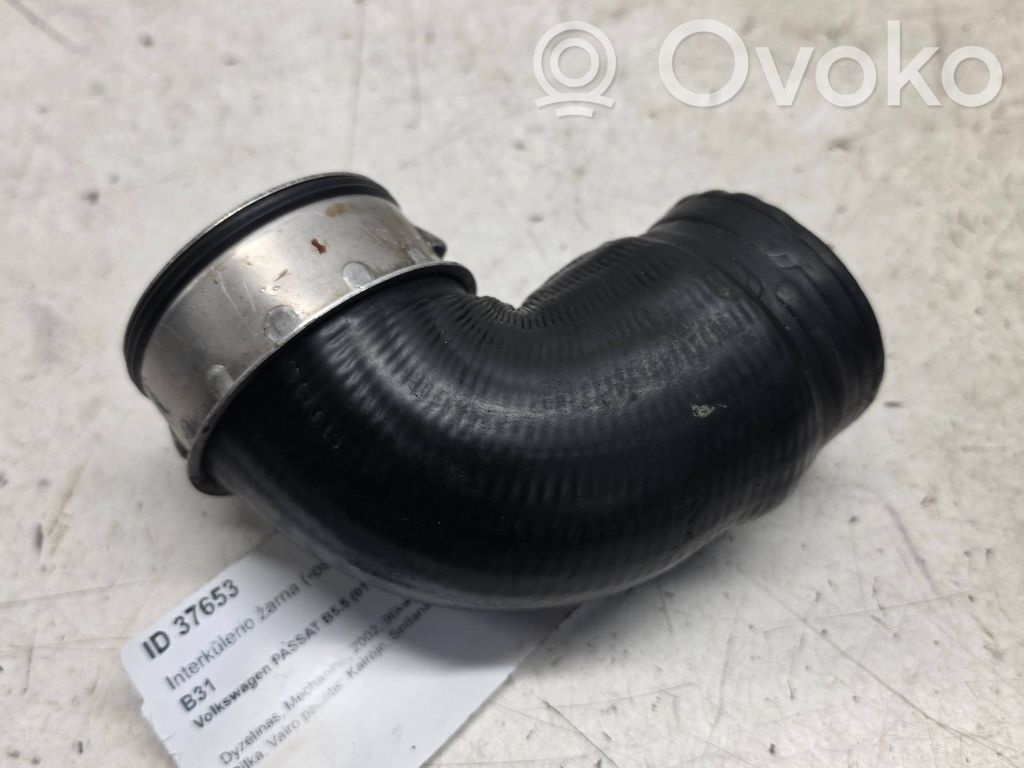 Volkswagen PASSAT B5.5 Intercooler hose/pipe 