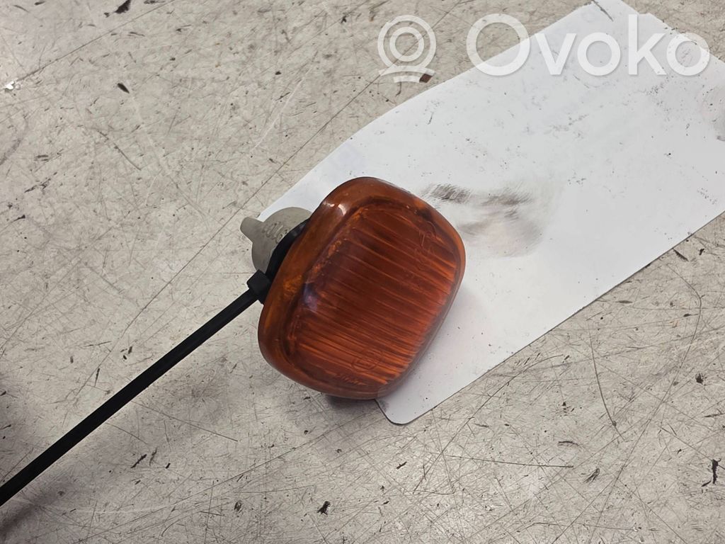 Audi A4 S4 B5 8D Front fender indicator light 