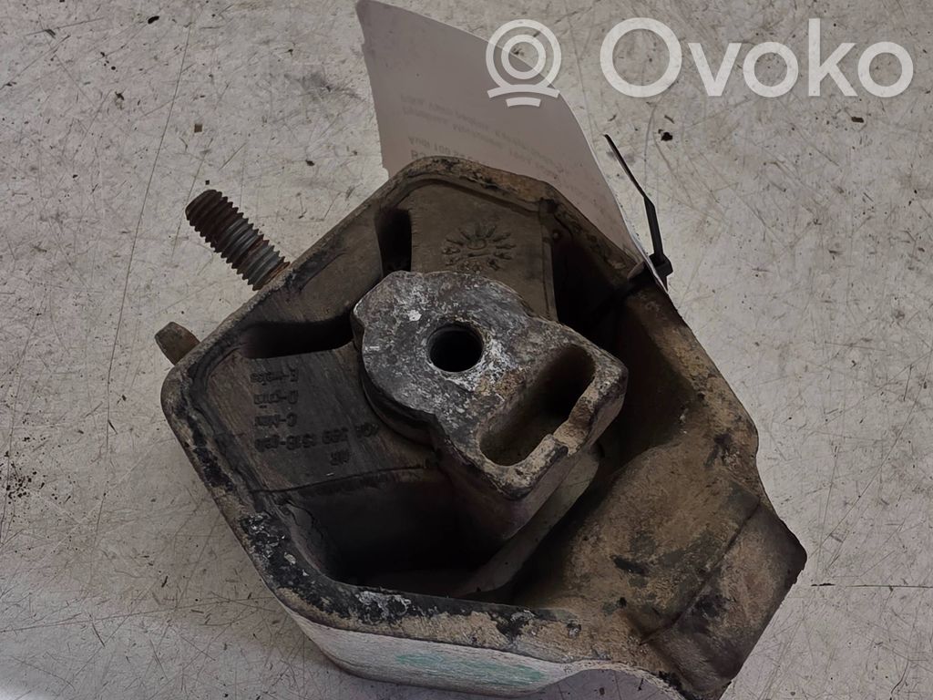 Audi 100 S4 C4 Gearbox mount 